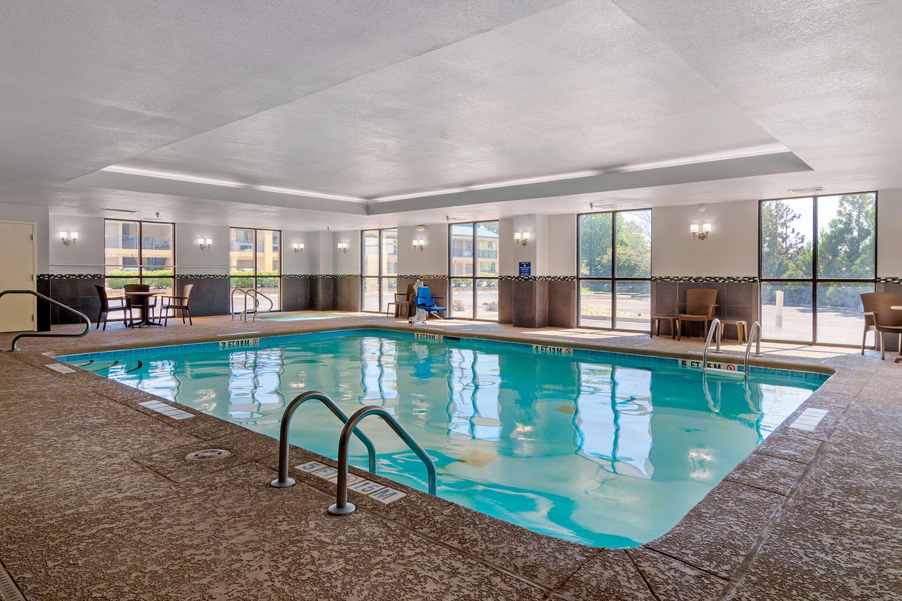 Comfort Suites Byron Warner Robins Eksteriør bilde