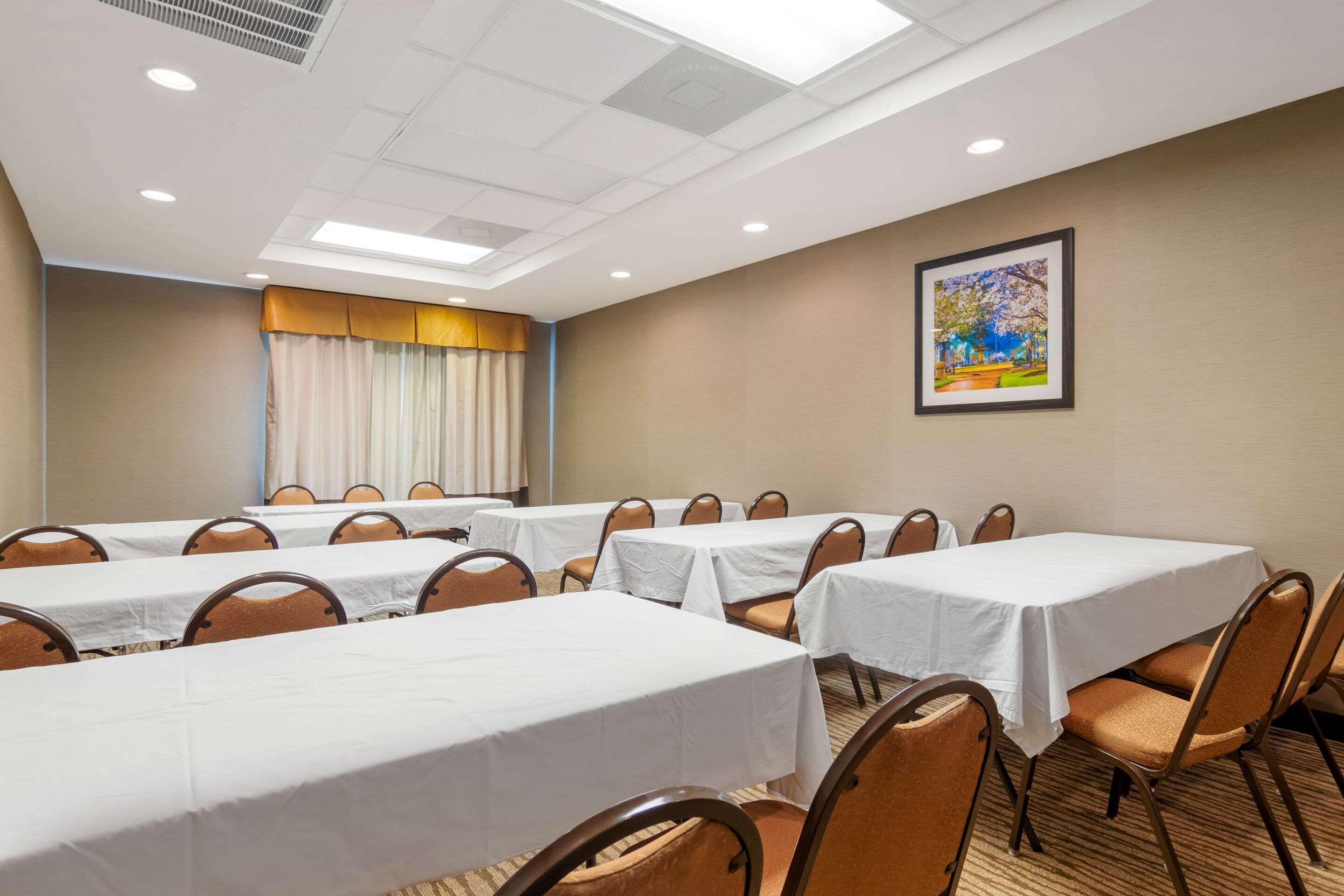 Comfort Suites Byron Warner Robins Eksteriør bilde