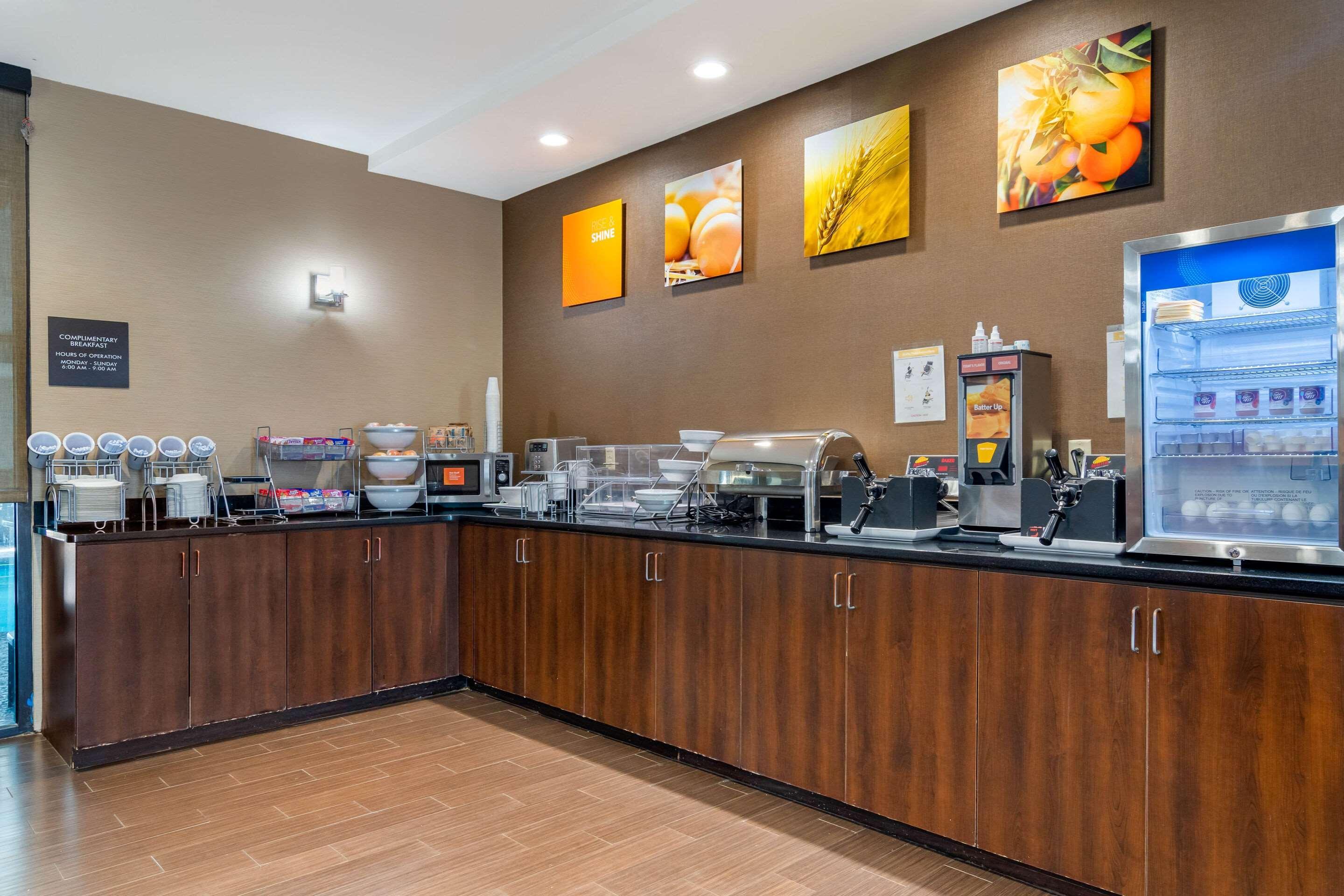 Comfort Suites Byron Warner Robins Eksteriør bilde